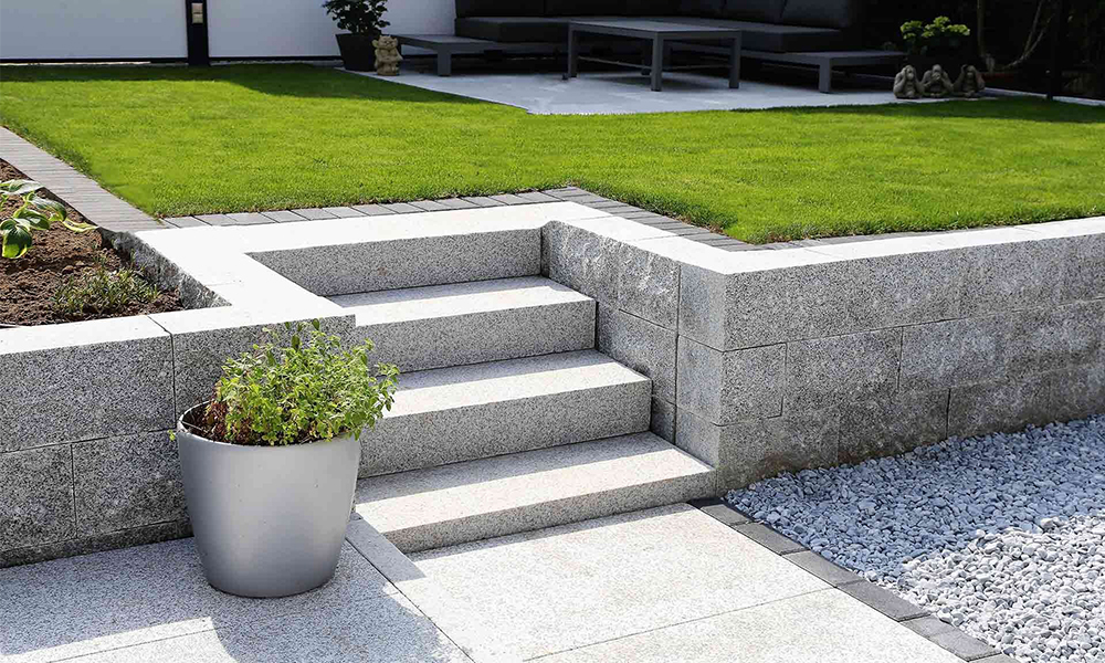 R11 anti-slip outdoor porcelain tiles installed on front doorsteps, featuring bullnose edges and frost-resistant 20mm thickness for Irish winter conditions.