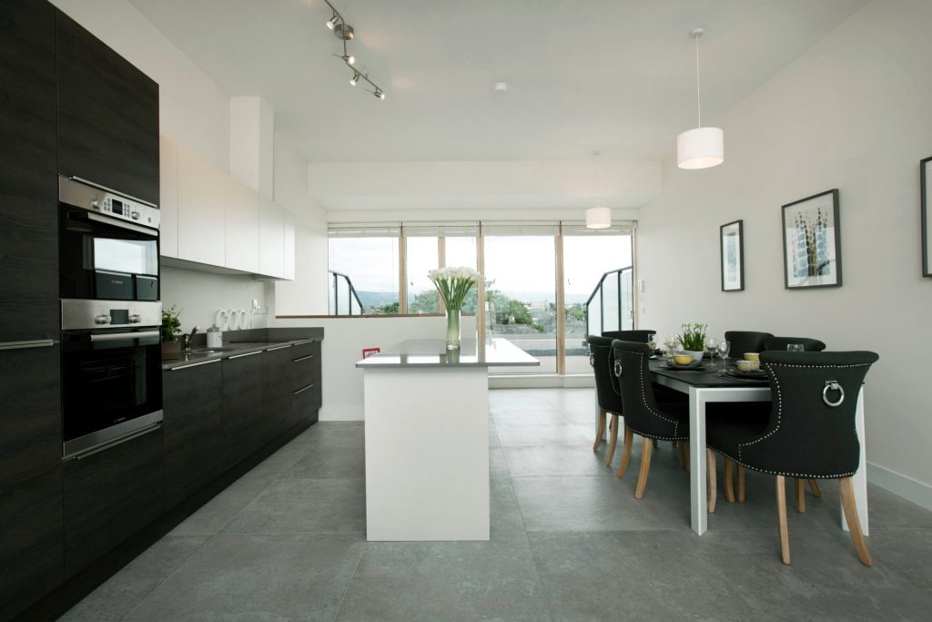 Everything you need to know about large format tiles