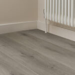 Vinyl vs. Laminate Flooring: A Comparison Guide for Homeowners