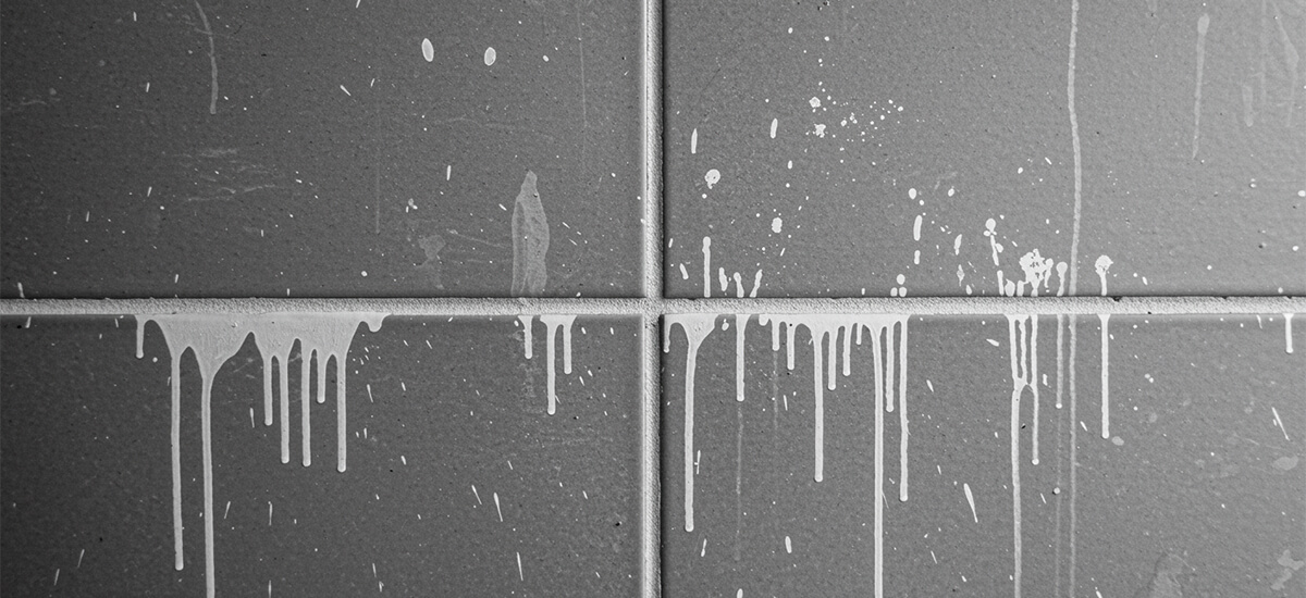 How to Get Paint off Tiles Without Damaging Them