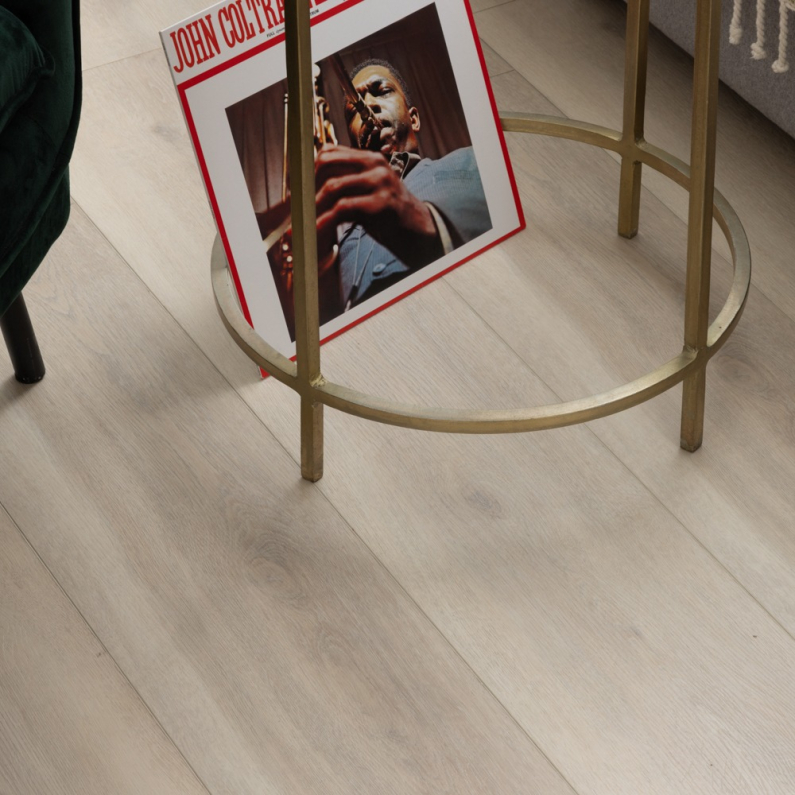 SPC Vinyl Flooring - Clover Oak 152.4x22.9cm