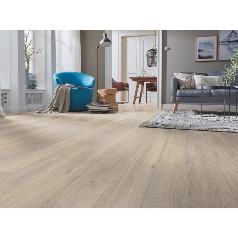 Laminate Flooring - 12mm Robusto 4V AC5 Elba Oak Titan 138x19cm