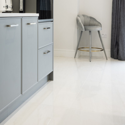 Bondi White Marble-Effect Gloss Porcelain Tile 100x100cm