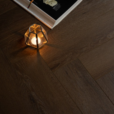 SPC Vinyl Flooring Herringbone - Ashford Oak 60x12.5cm