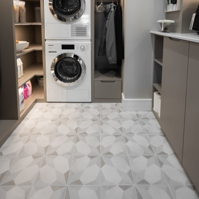 Boulevard Avignon Pattern Matt Porcelain Tile 22x22cm