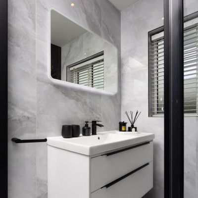 Silver Cloud Gloss Porcelain Tile 160x80cm