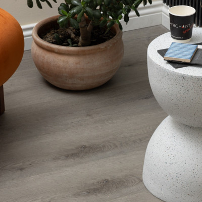 SPC Vinyl Flooring - Durham Oak 122x23cm
