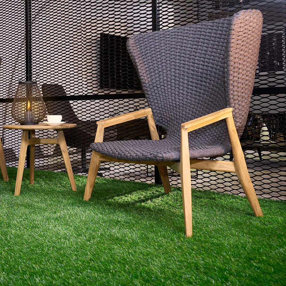 Read how to install artificial grass on soil in this ultimate guide on how to install artificial grass in Ireland