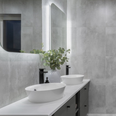 Manhattan Bianco Concrete-Effect Matt Porcelain Tile 60x60cm