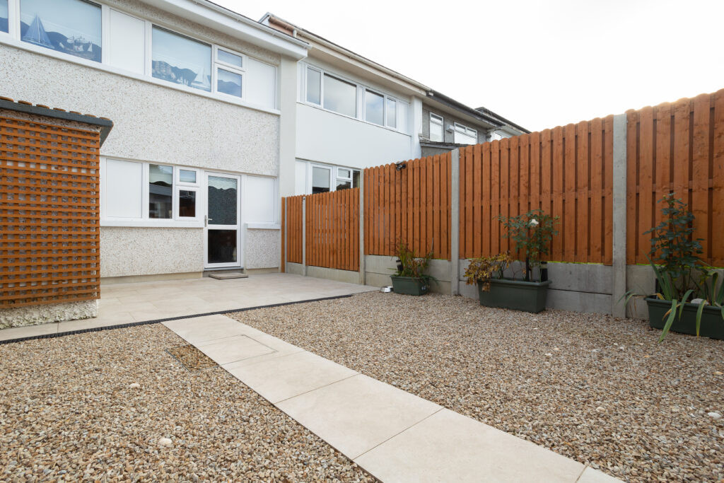 Difference between porcelain, limestone and sandstone slabs