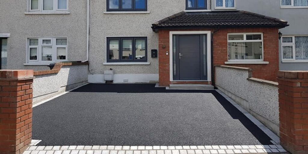 Concrete is a good alterntive to outdoor porcelain tiles and paving slabs but there is no much choice in terms of colours and pattern. Could be quite boring to see after a while.