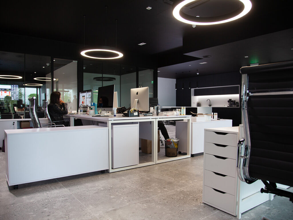 Pestle & Mortar's Aesthetic Flourishes with Tile Merchant's Udino Grey Tiles