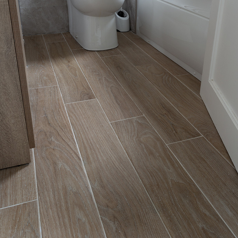 Elegant Porcelain Tiles with Wood Texture for Baths
