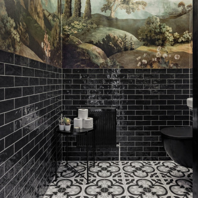 Metro Borgo Noir Gloss Porcelain Wall Tile 20x6.5cm