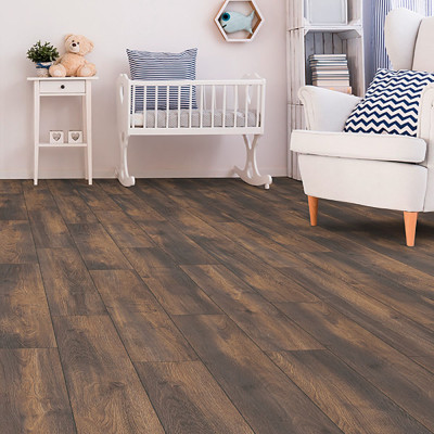 Laminate Flooring - 12mm Penthouse 4V AC5 Elba Oak 138x19cm