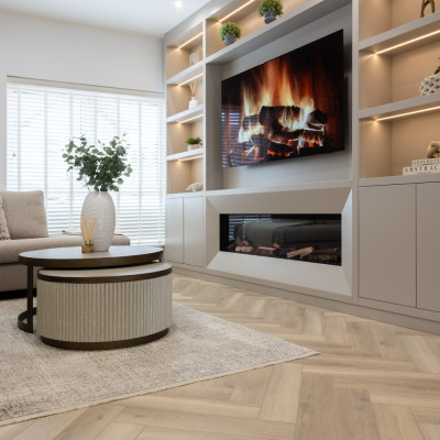 SPC Vinyl Flooring Herringbone - Clover Oak 60x12.5cm