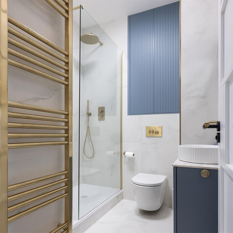 Small bathroom with minimalist tile design