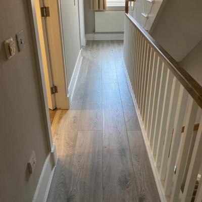 Laminate Flooring - 12mm Mammut 4V AC5 Highland Oak Silver 185x19cm