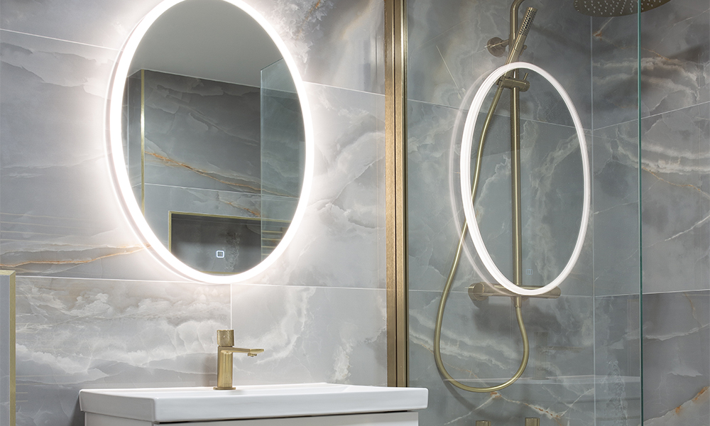 The Benefits of an Illuminated Bathroom Mirror
